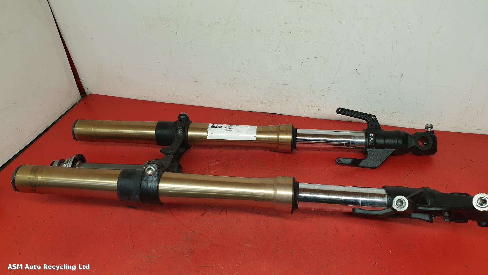 View Auto part FORKS Honda Cb 125r 2021