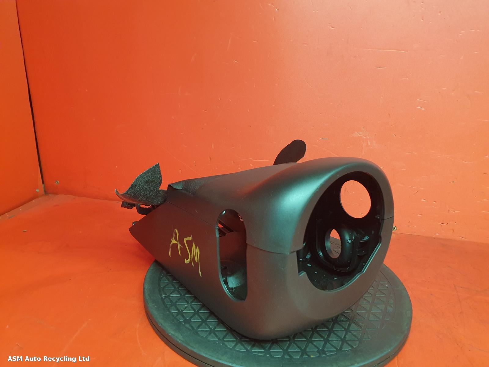 View Auto part Steering Cowl Audi A1 2022