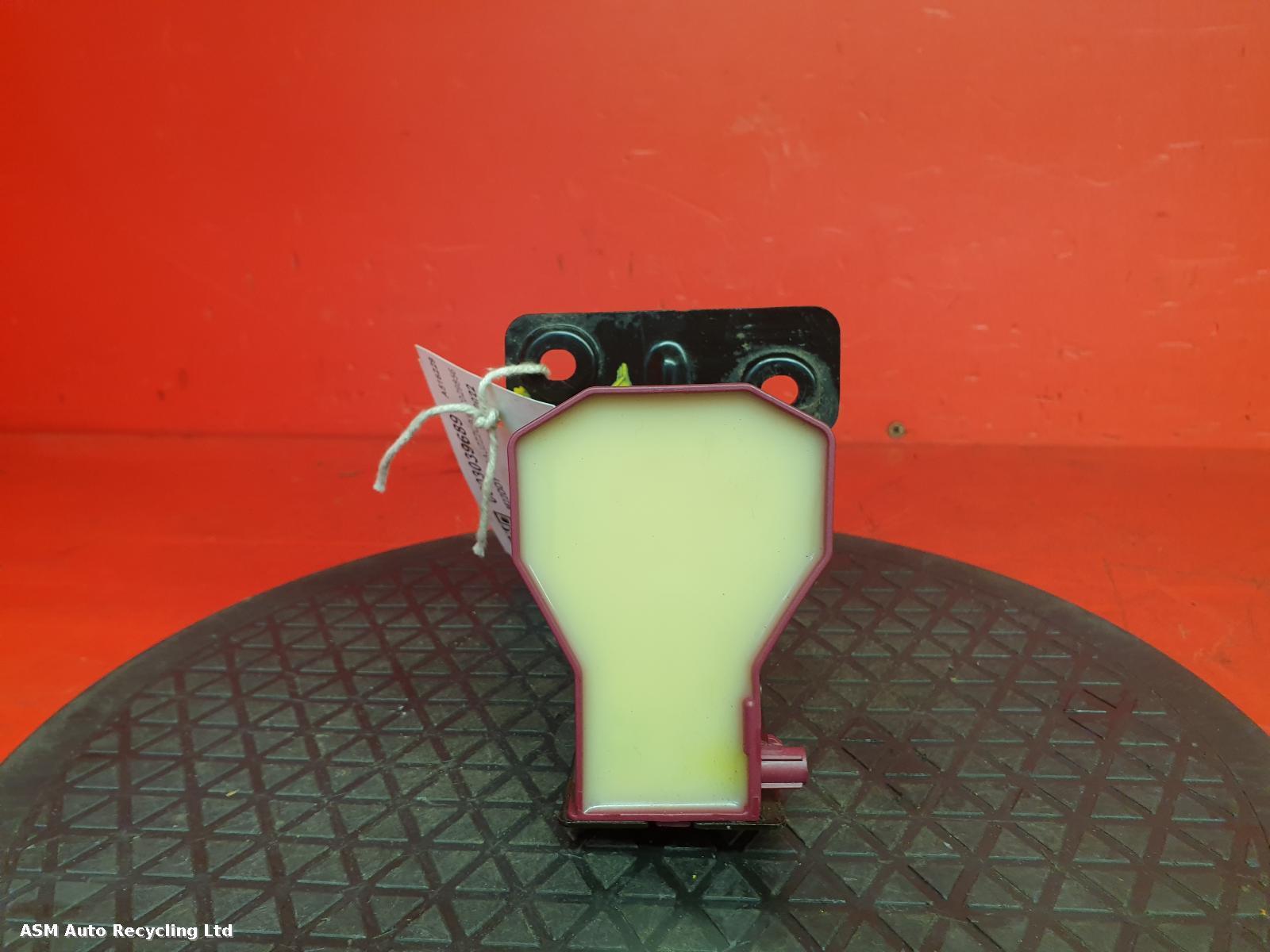 View Auto part Antenna Audi A1 2022