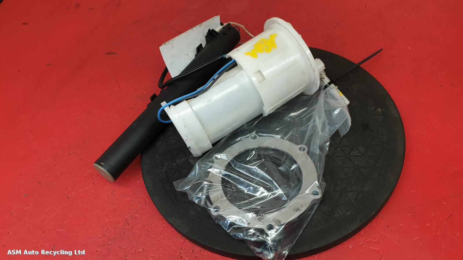 View Auto part Fuel Pump Triumph Explorer 2014
