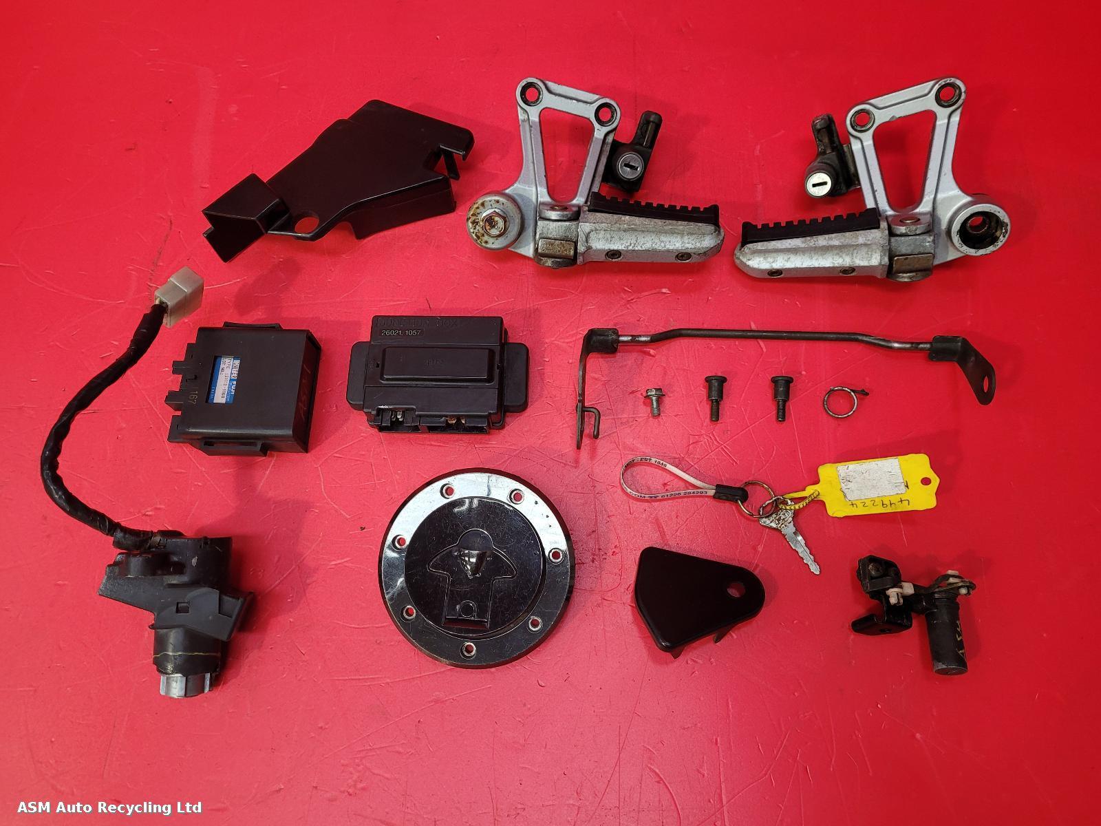 View Auto part Comp.Lock Set + Keys Kawasaki Gpz 600 R 1987
