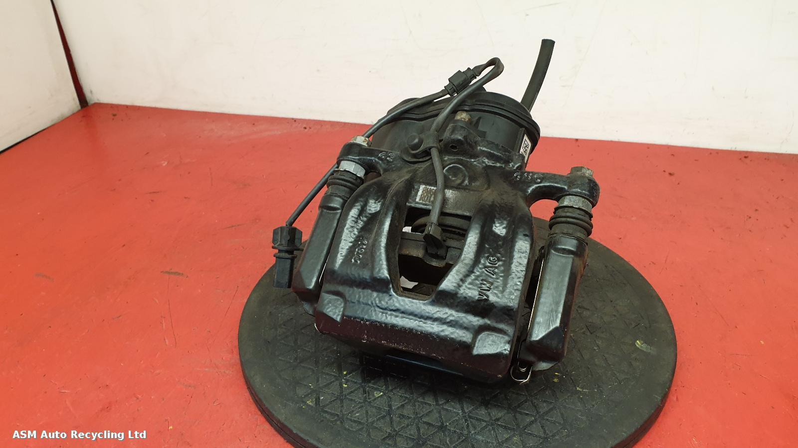 View Auto part Caliper Audi A4 2022