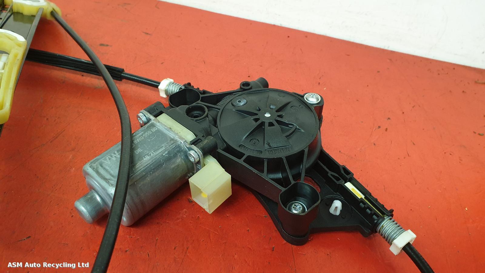 View Auto part LF Window Regulator Audi A4 2022