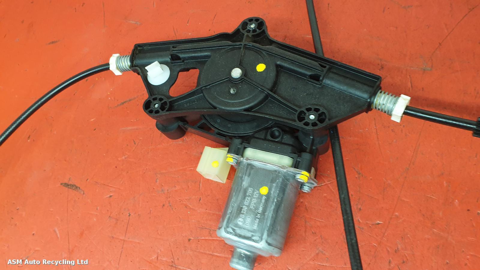 View Auto part LF Window Regulator Audi A4 2022