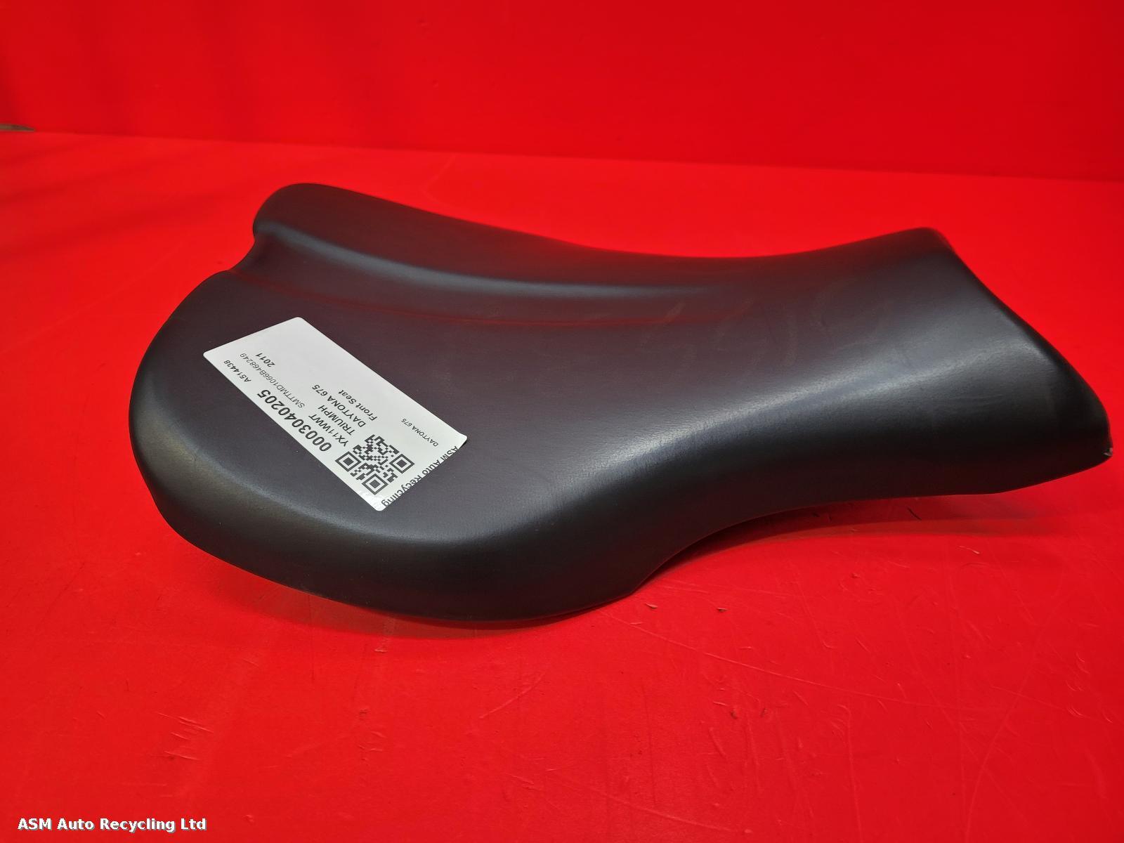 View Auto part Front Seat Triumph Daytona 675 2011