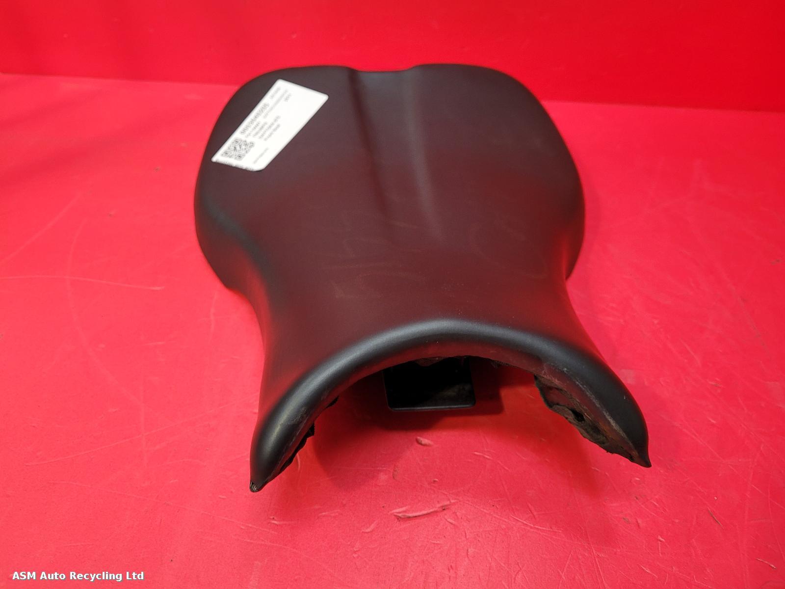 View Auto part Front Seat Triumph Daytona 675 2011