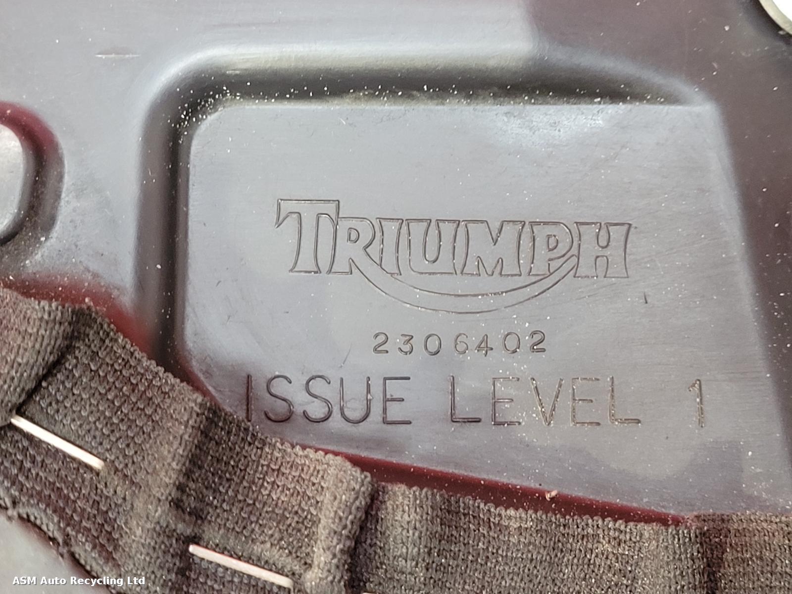View Auto part Front Seat Triumph Daytona 675 2011