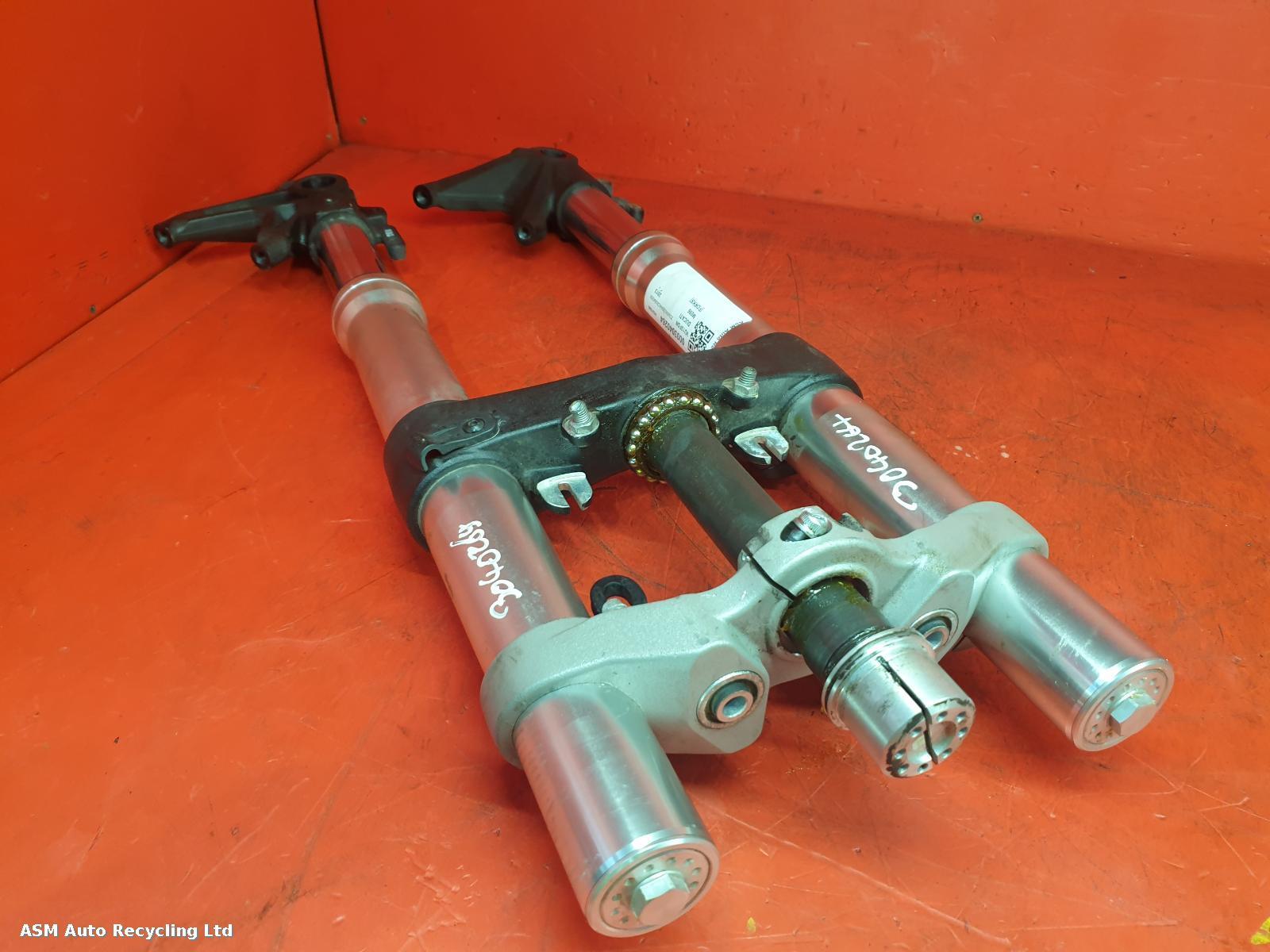 View Auto part FORKS Ducati M696 2013