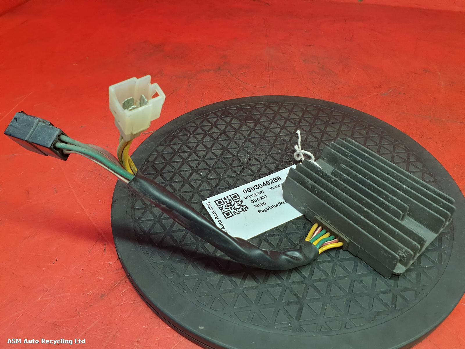 View Auto part Regulator/Rectifier Ducati M696 2013