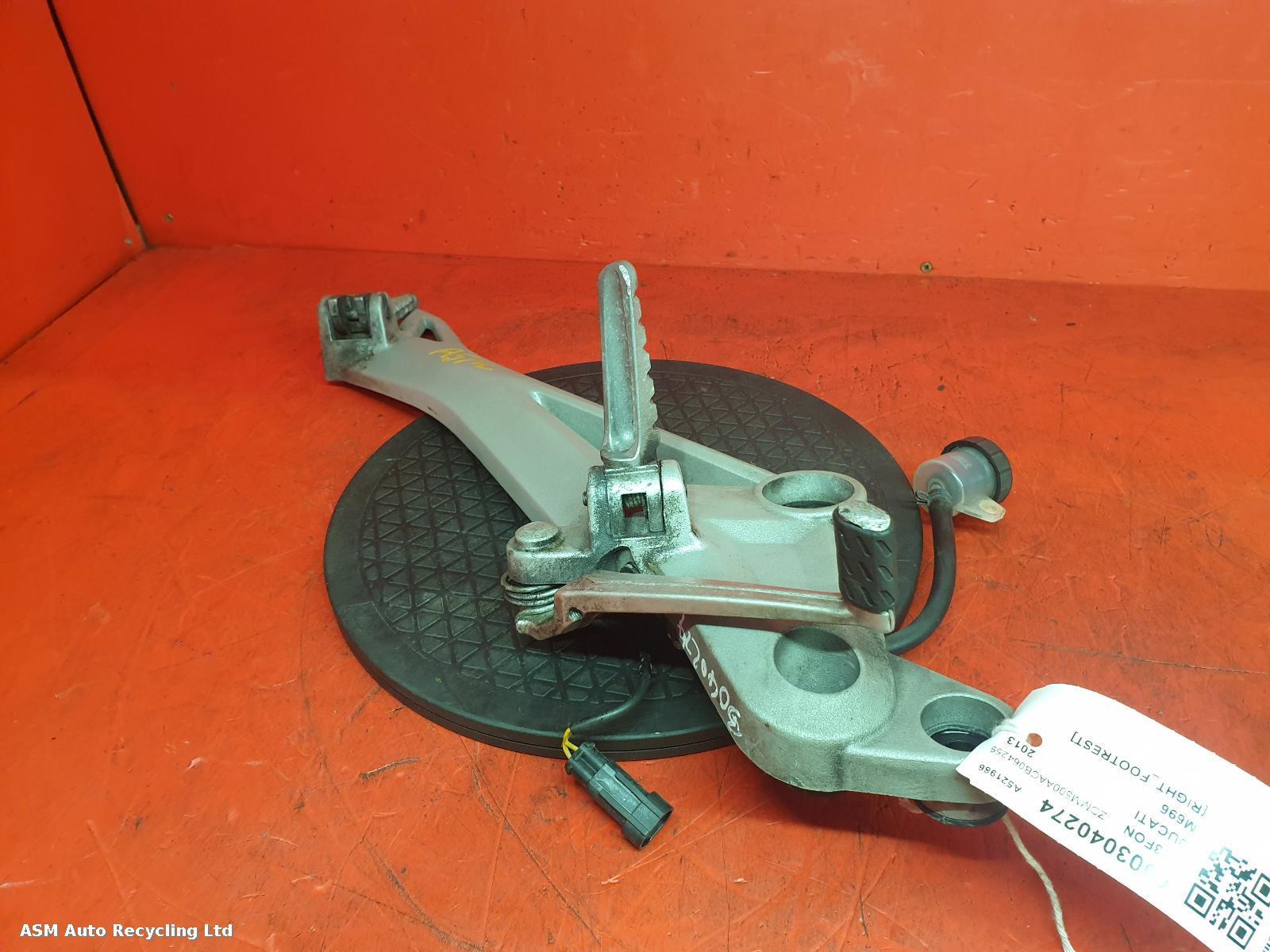 View Auto part Right Footrest Ducati M696 2013