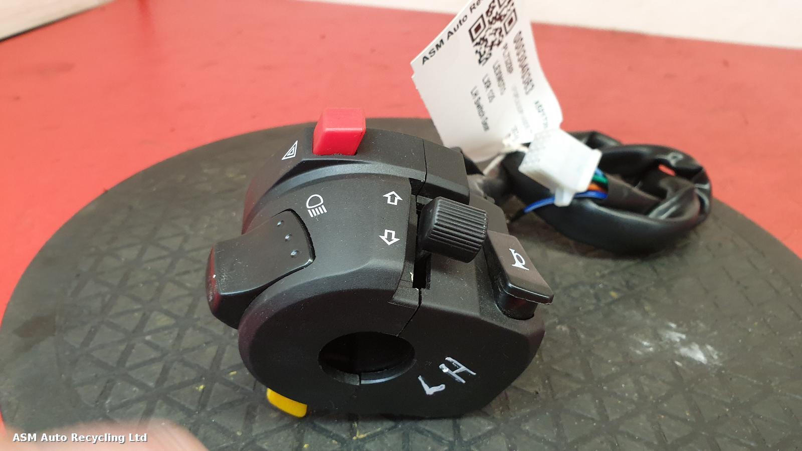 View Auto part LH Switch Gear Lexmoto Lxr 125 2024