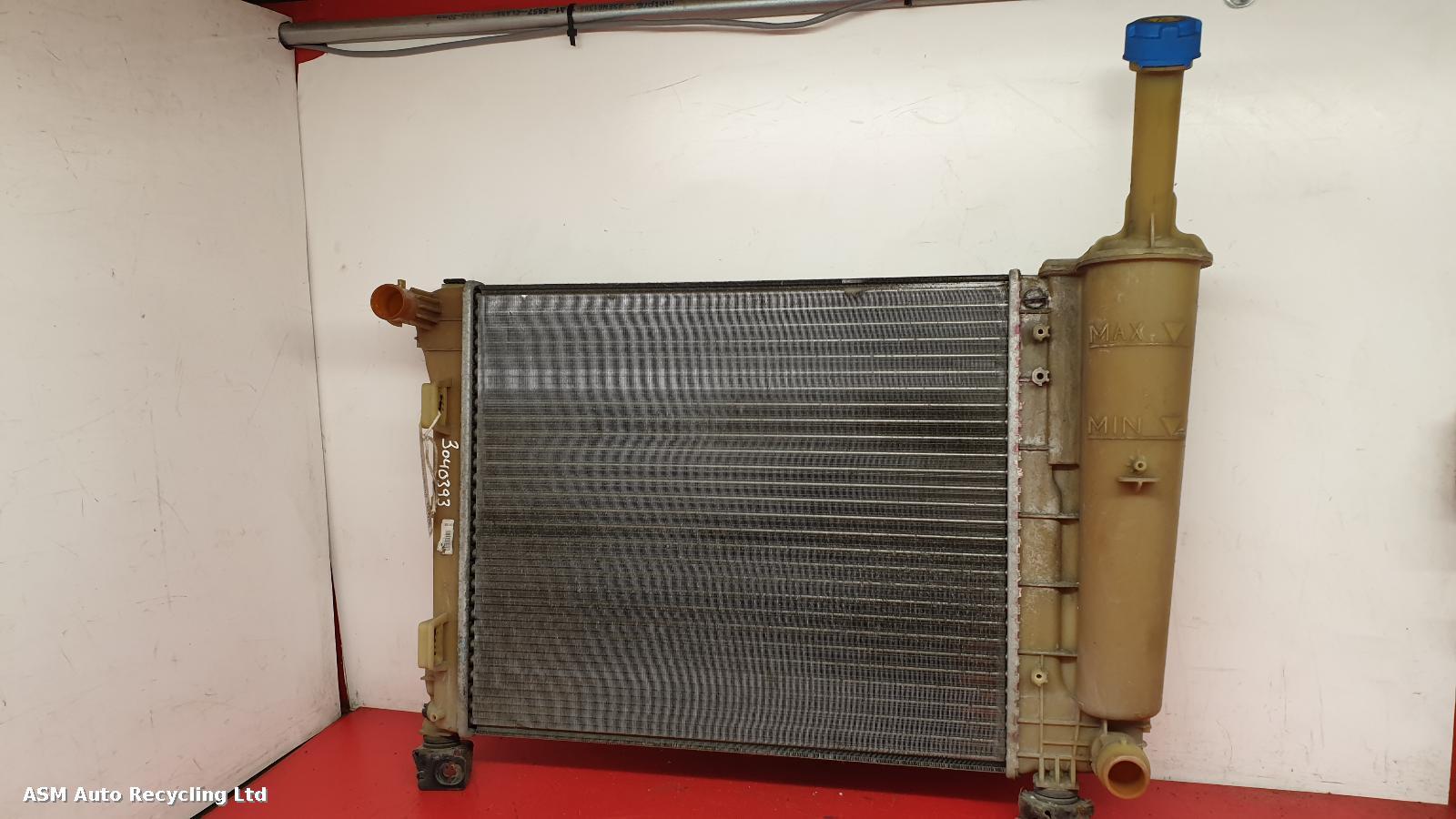 View Auto part Radiator Fiat 500 2012