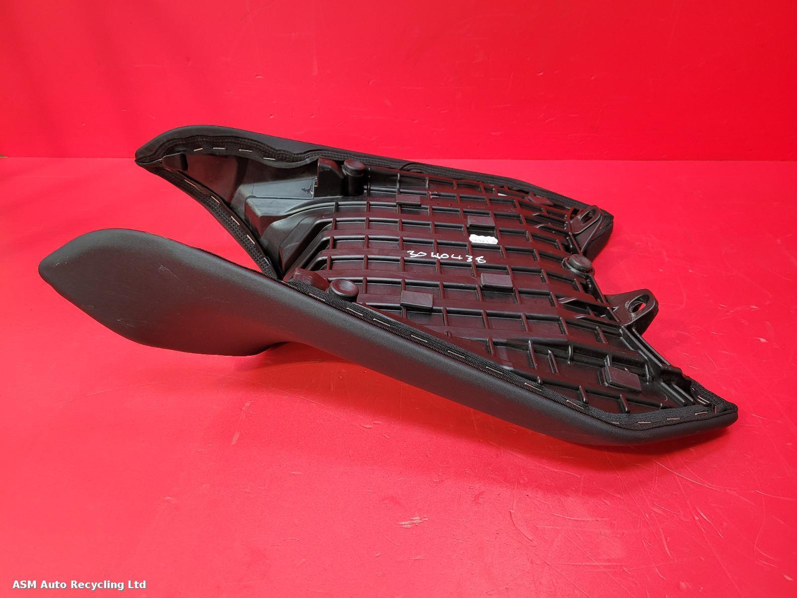 View Auto part Front Seat Ktm 790 Duke 2020