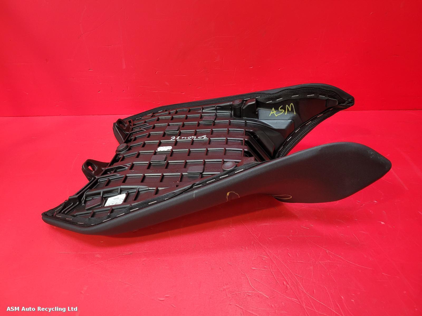 View Auto part Front Seat Ktm 790 Duke 2020