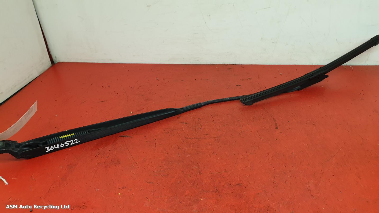 View Auto part Wiper Arm Citroen C3 Picasso 2012