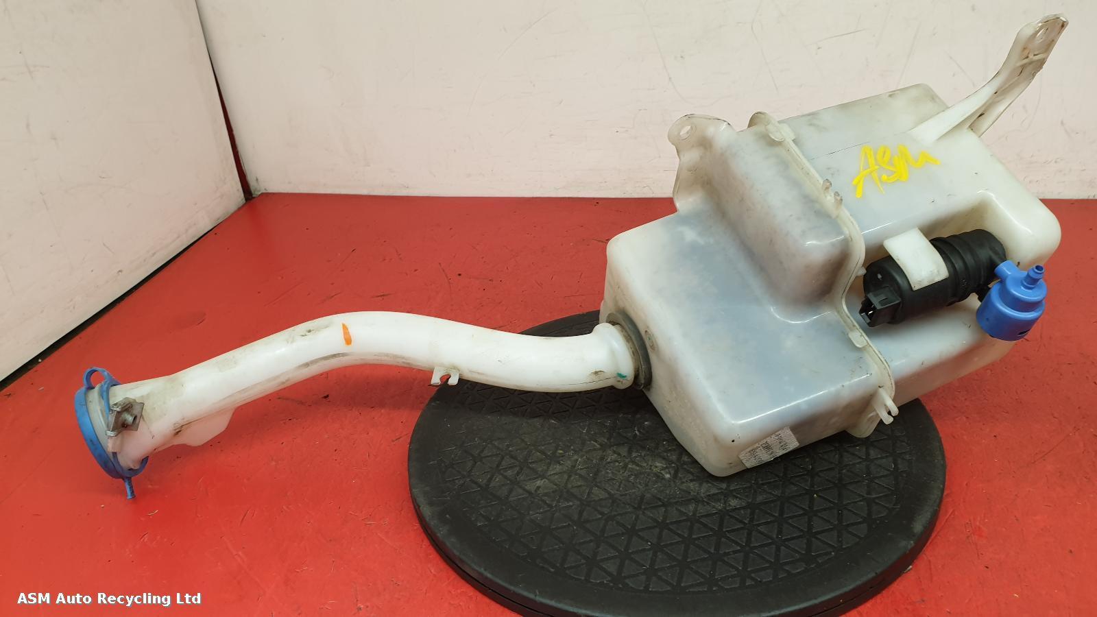 View Auto part Washer Bottle Mg Mg3 2015
