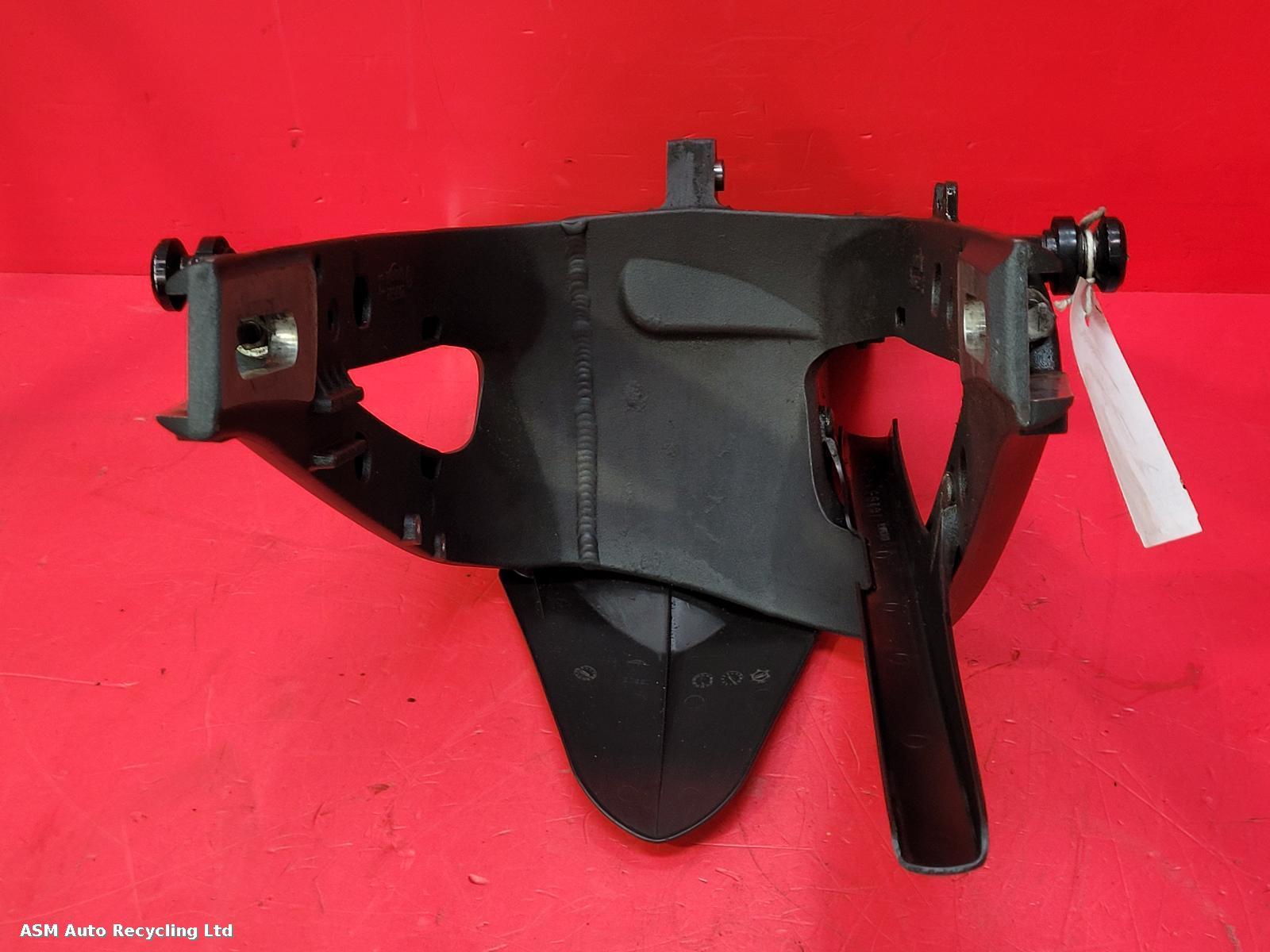 View Auto part Swing Arm Triumph Daytona 675 2011