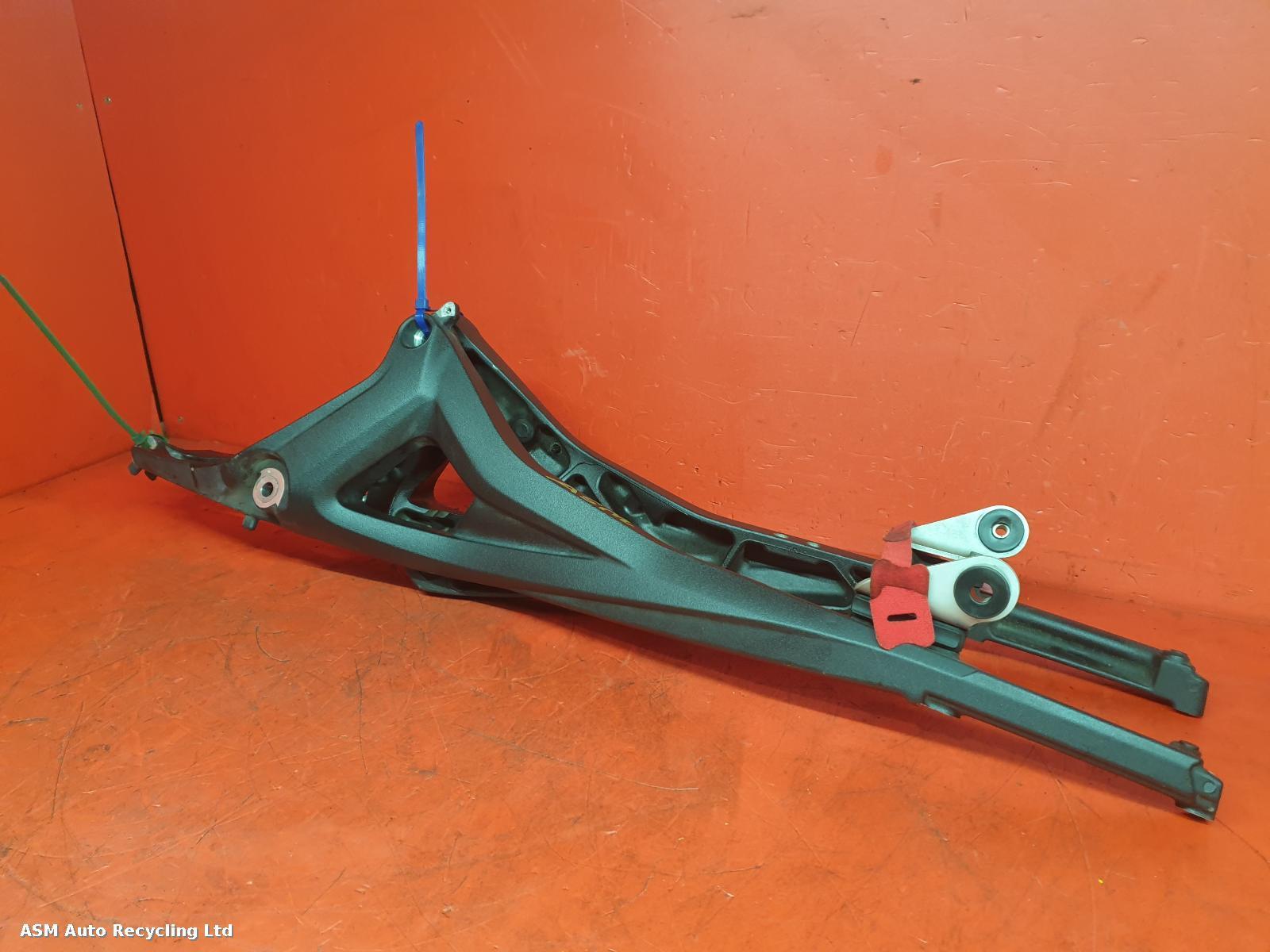 View Auto part Rear Subframe Ducati M696 2013