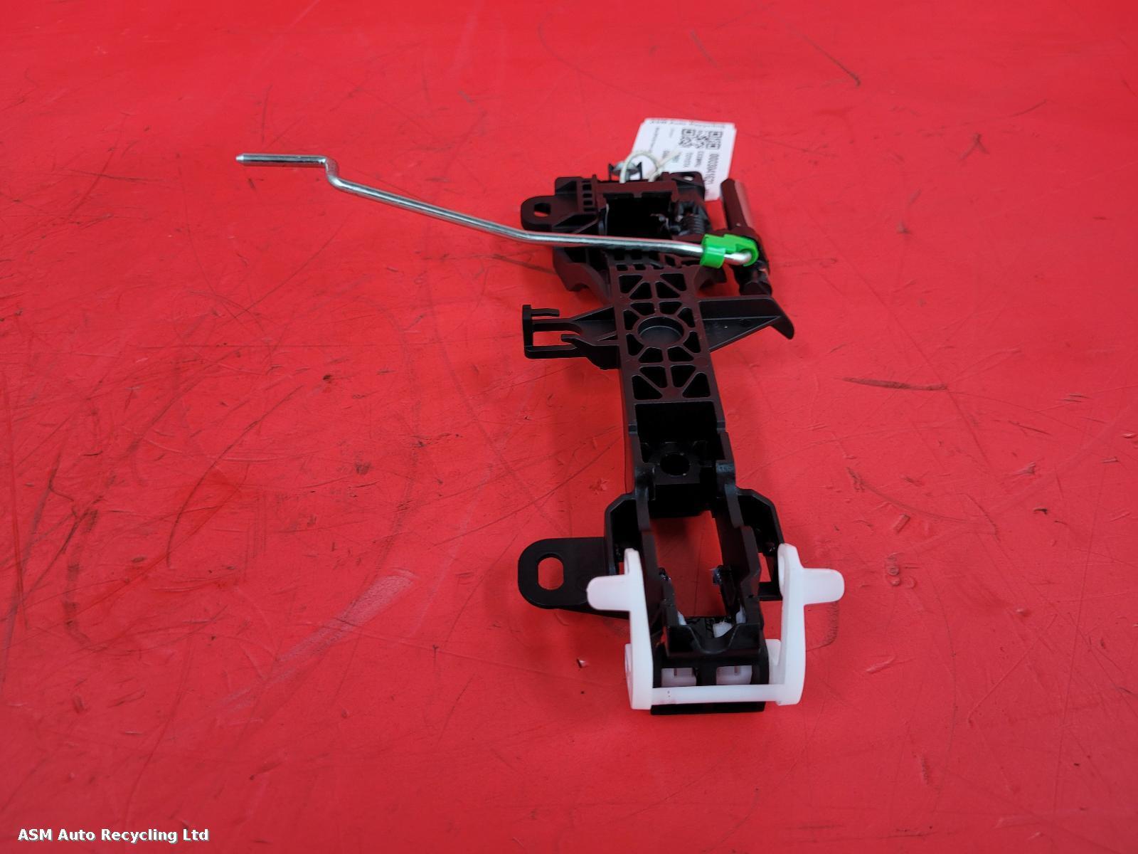 View Auto part Door Lock Assembly Toyota Yaris 2023