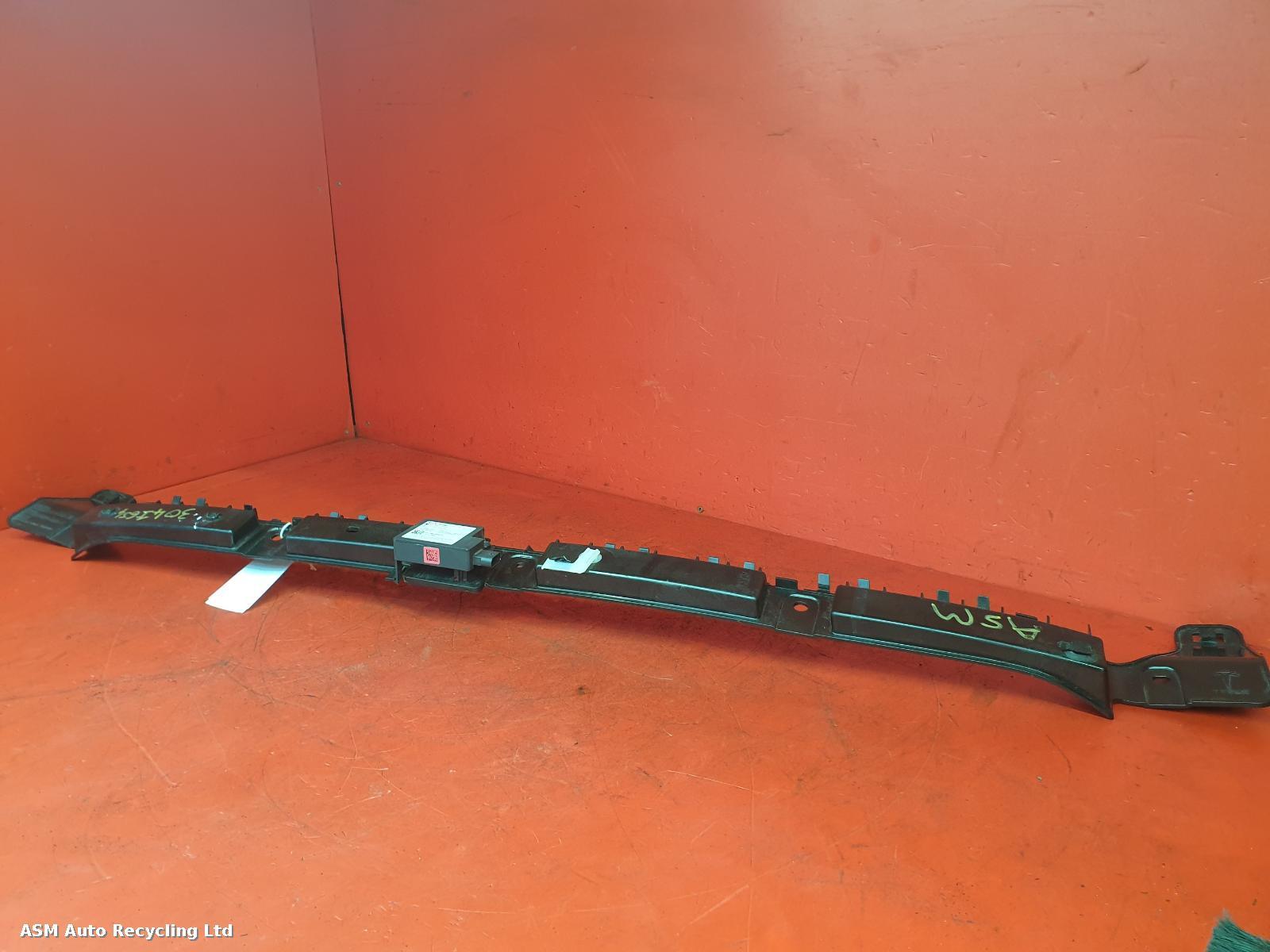 View Auto part ECU Tesla Model 3 2020