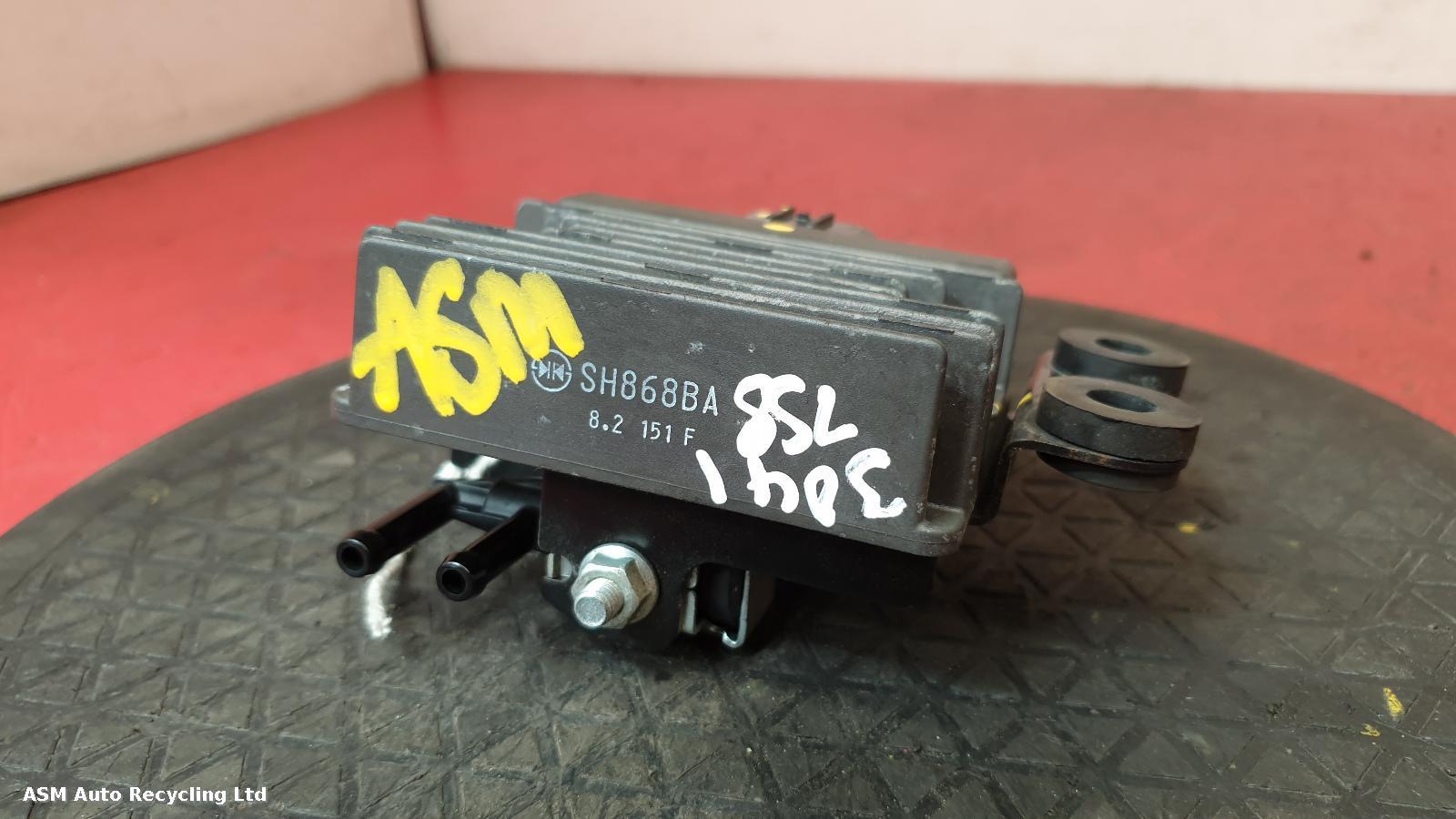 View Auto part Regulator/Rectifier Kawasaki Z900 2018