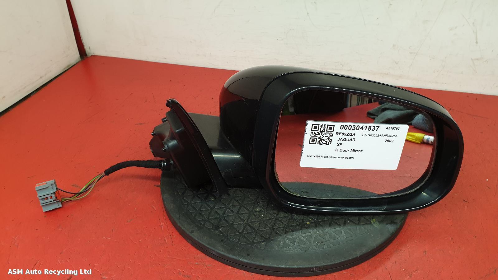 View Auto part R Door Mirror Jaguar Xf 2009