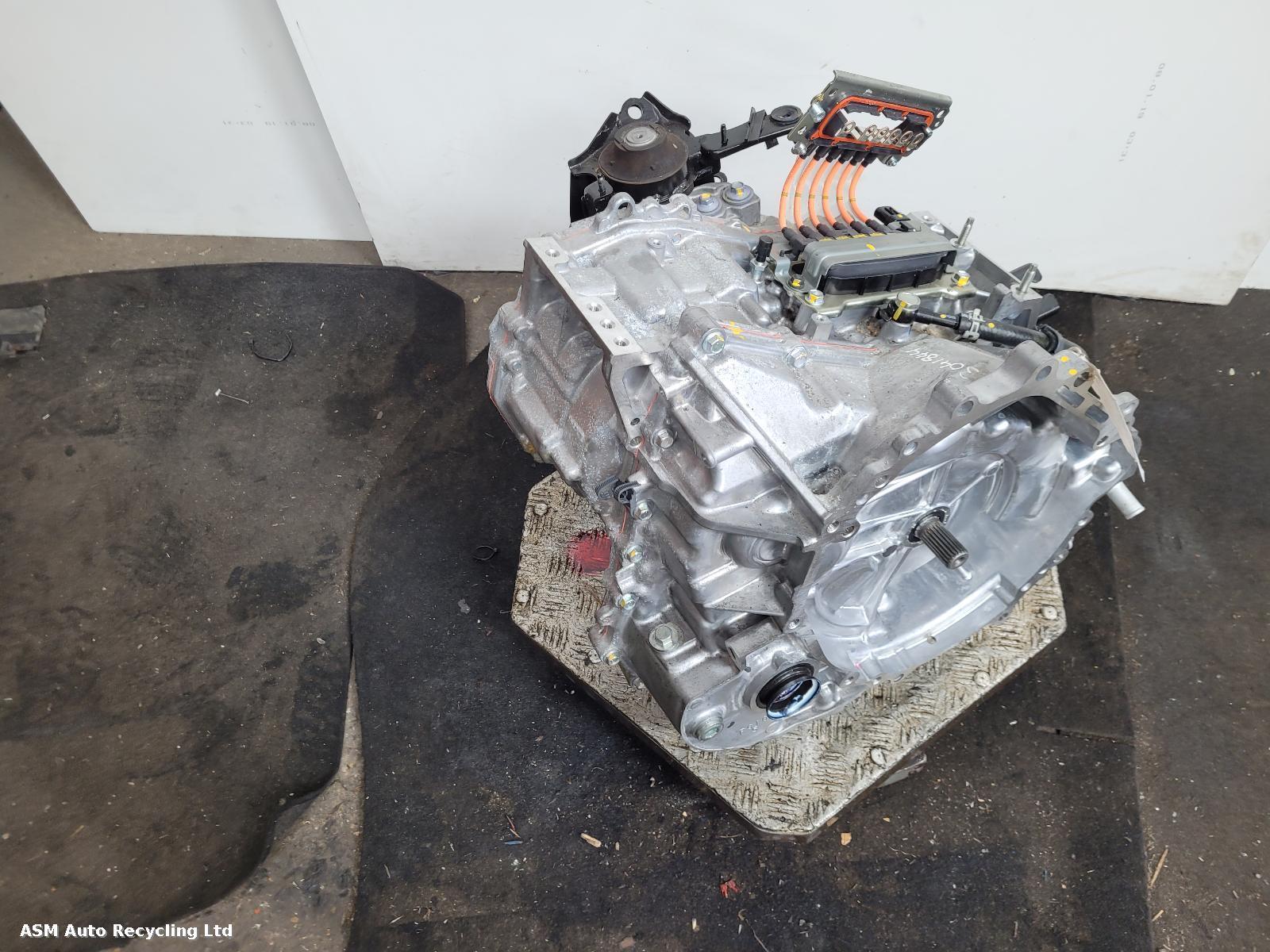 View Auto part Gearbox Toyota Yaris 2023