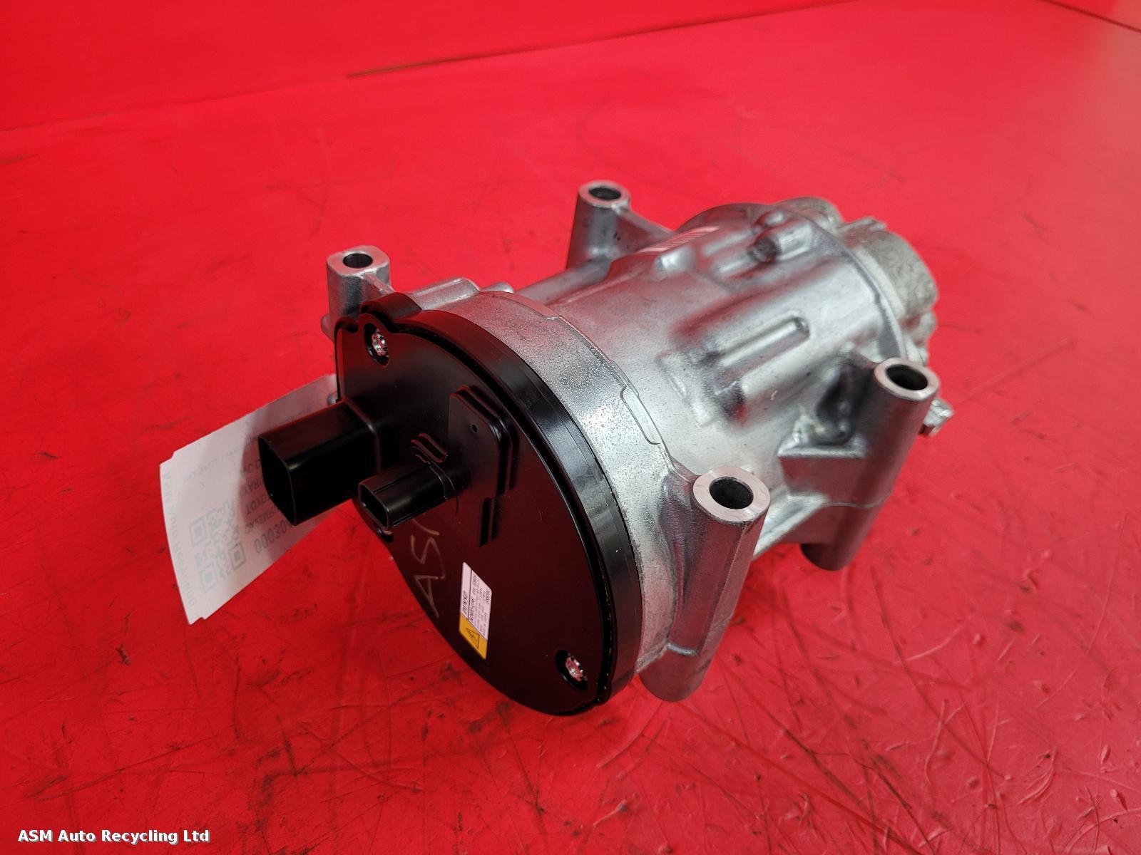 View Auto part Compressor Toyota Yaris 2023