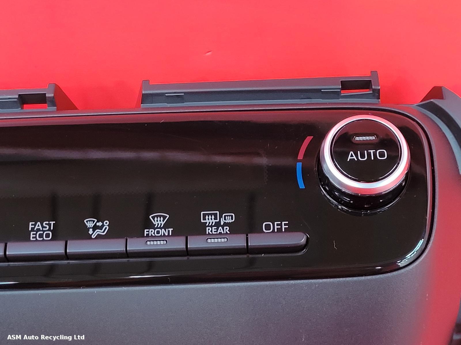 View Auto part Heater/AC Controller Toyota Yaris 2023