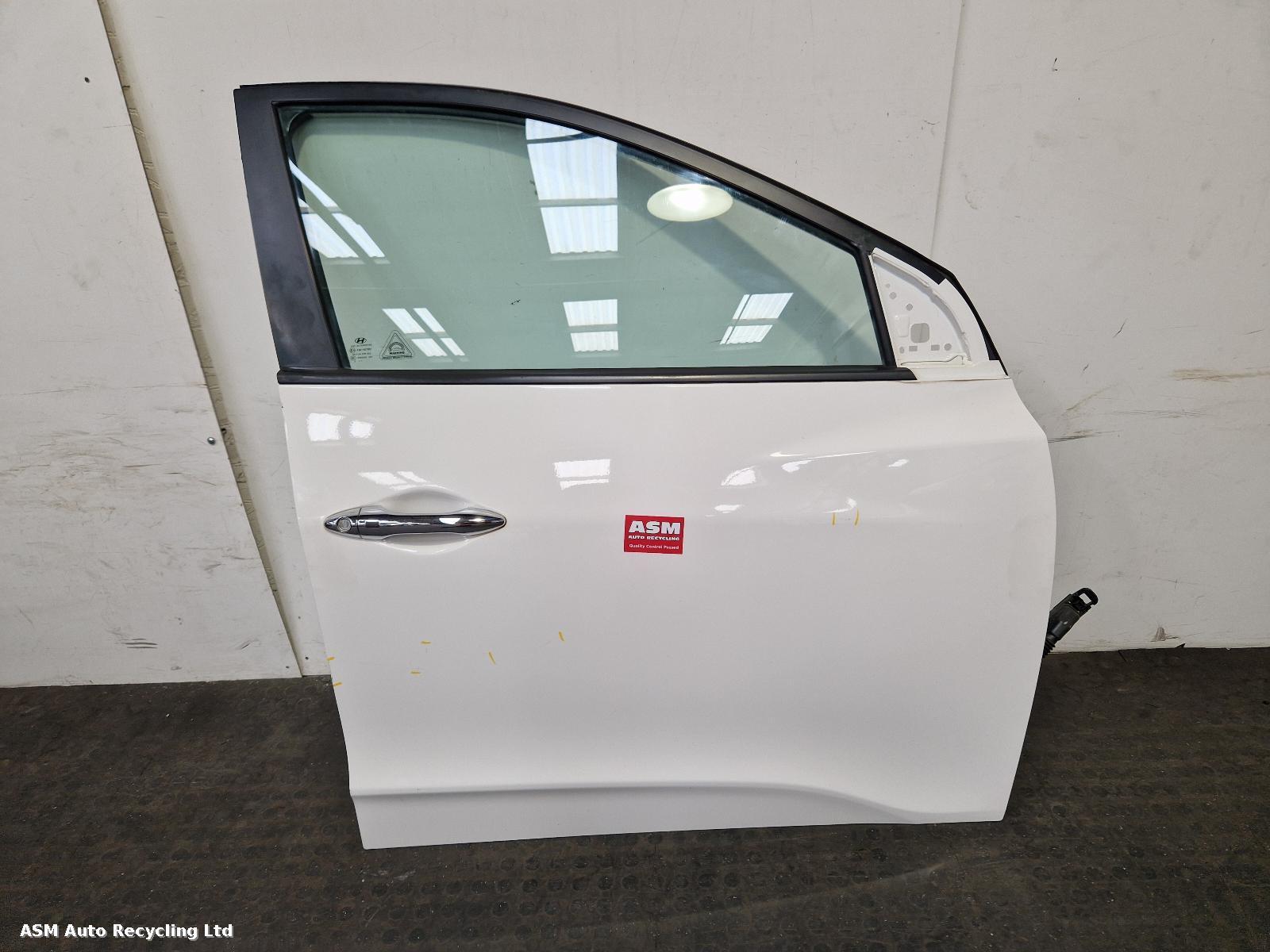 View Auto part R Front Door Hyundai Ix35 2013