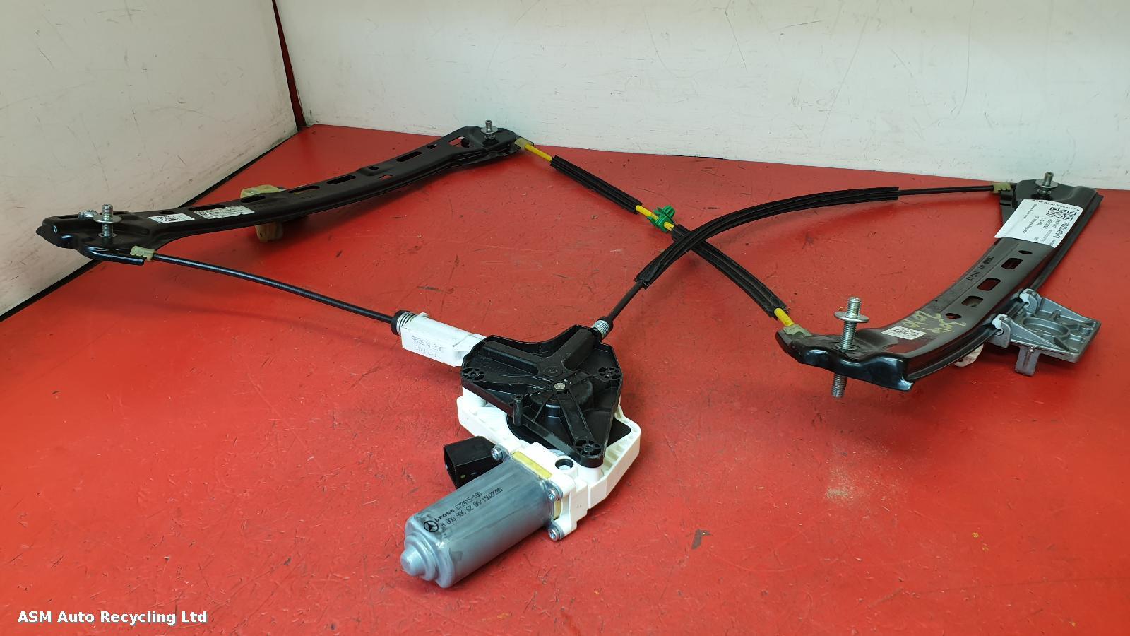 View Auto part RF Window Regulator Mercedes C Class 2017
