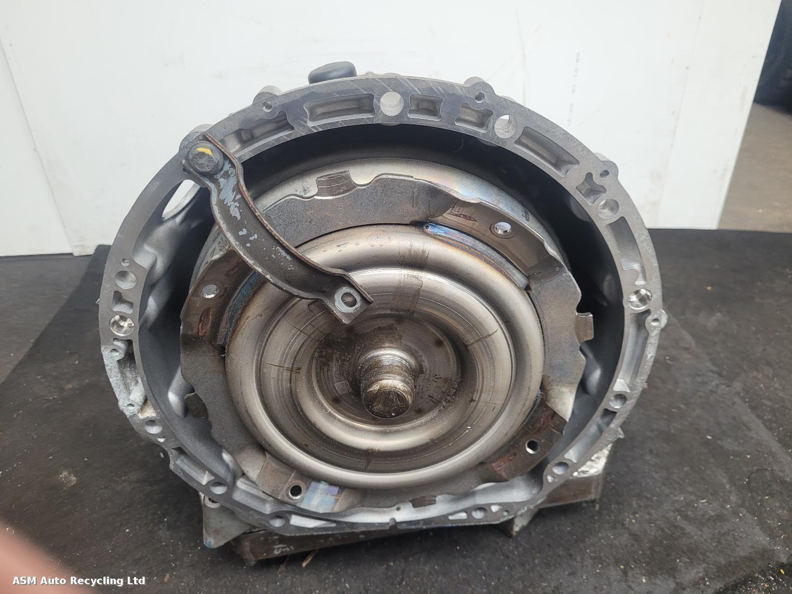 View Auto part Gearbox Mercedes C Class 2017