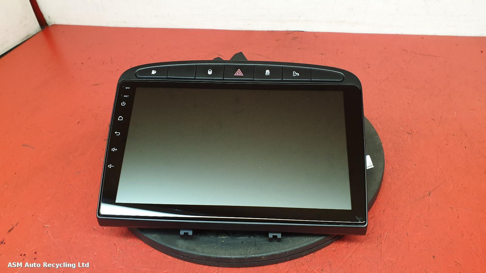 View Auto part A/V Equipment Ford Focus C Max 2009