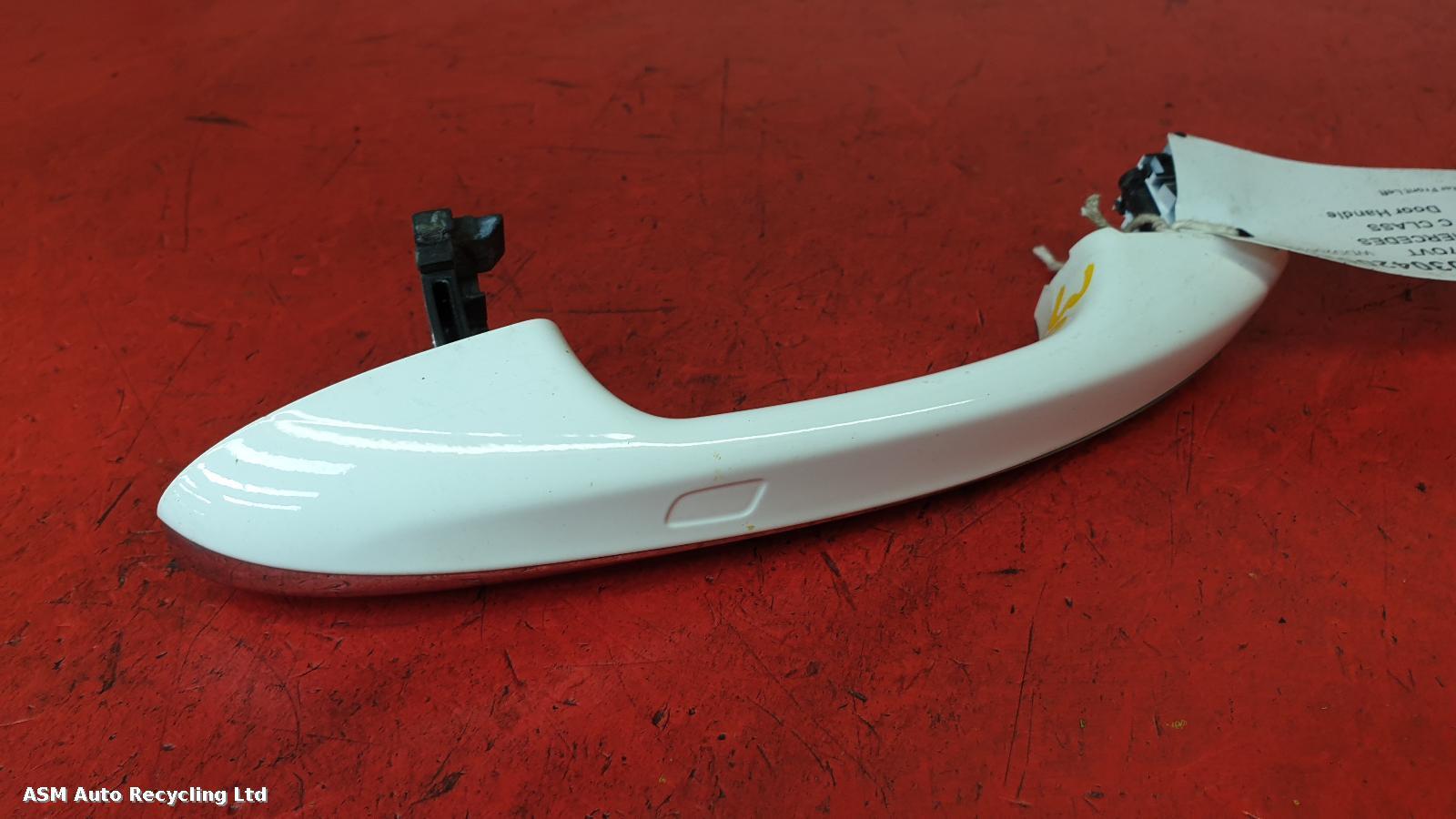 View Auto part Door Handle Mercedes C Class 2017