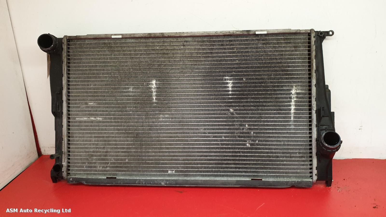View Auto part Radiator Bmw 1 Series 2007