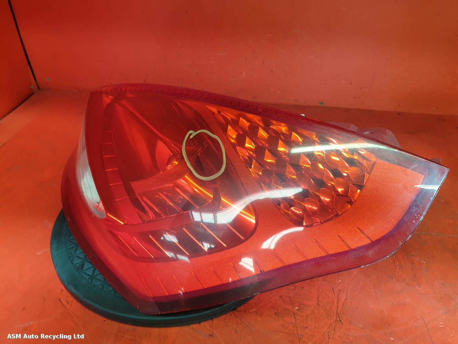 View Auto part R Taillight Ford Fiesta 2010