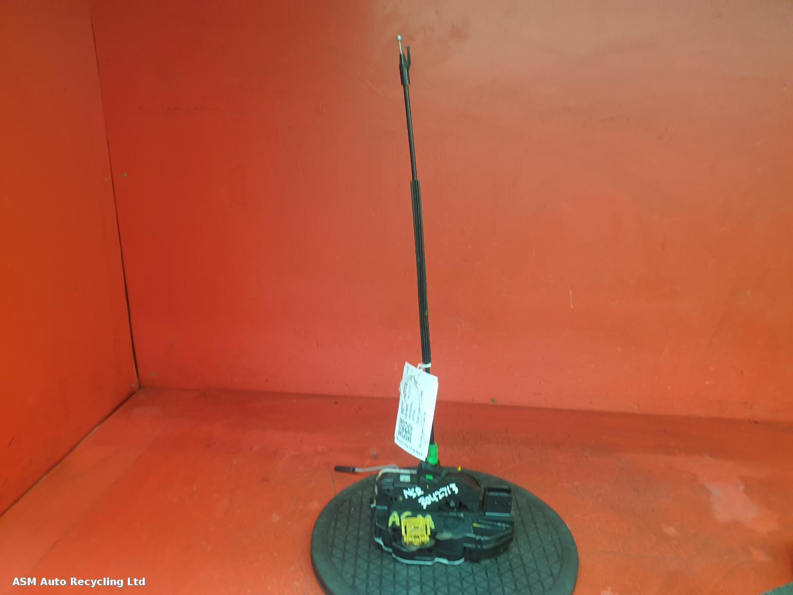 View Auto part Door Lock Assembly Vauxhall Astra 2011