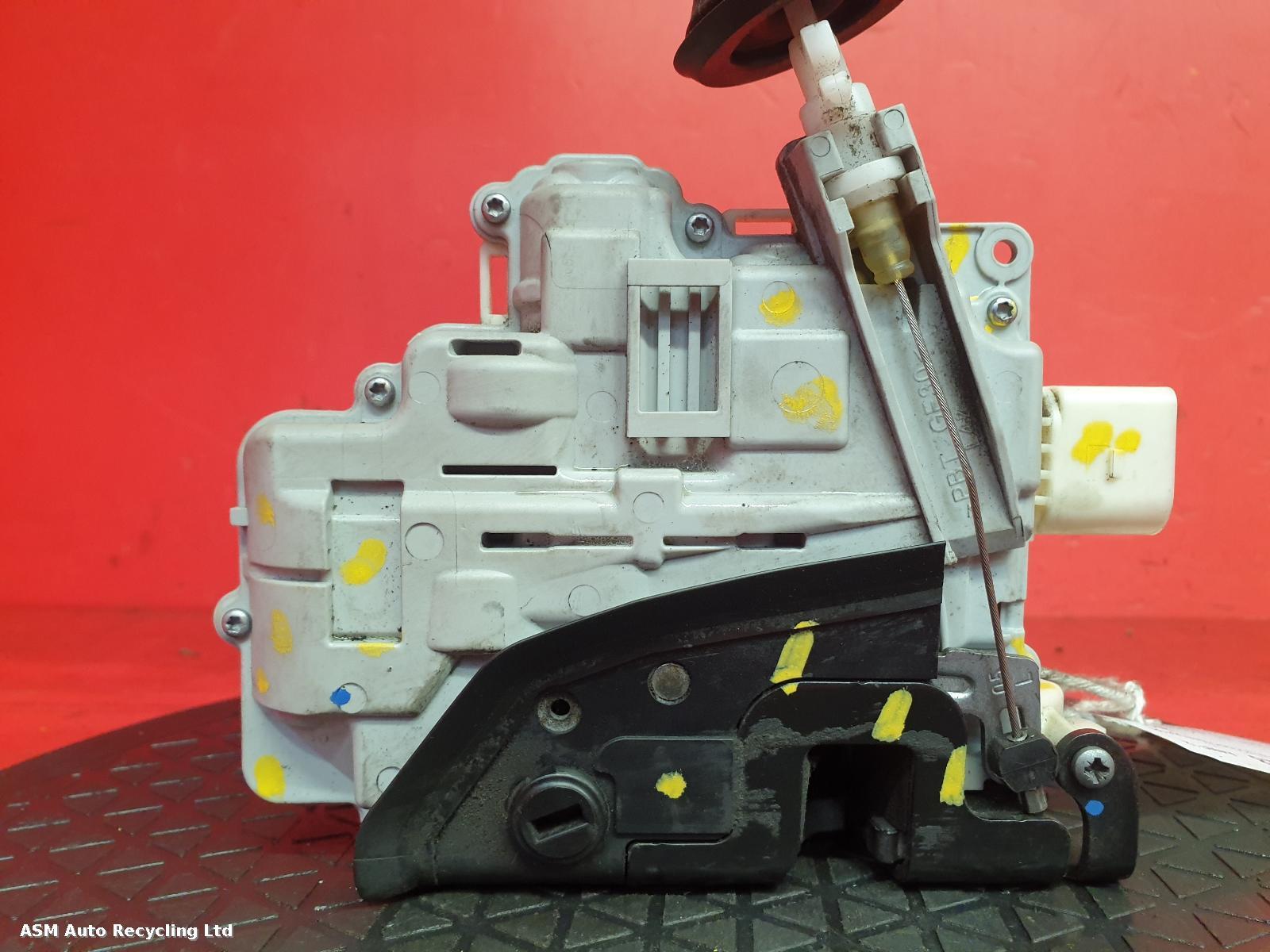 View Auto part Door Lock Assembly Audi A3 2011