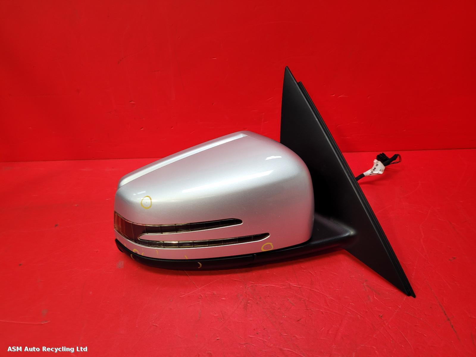 View Auto part R Door Mirror Mercedes C Class 2009