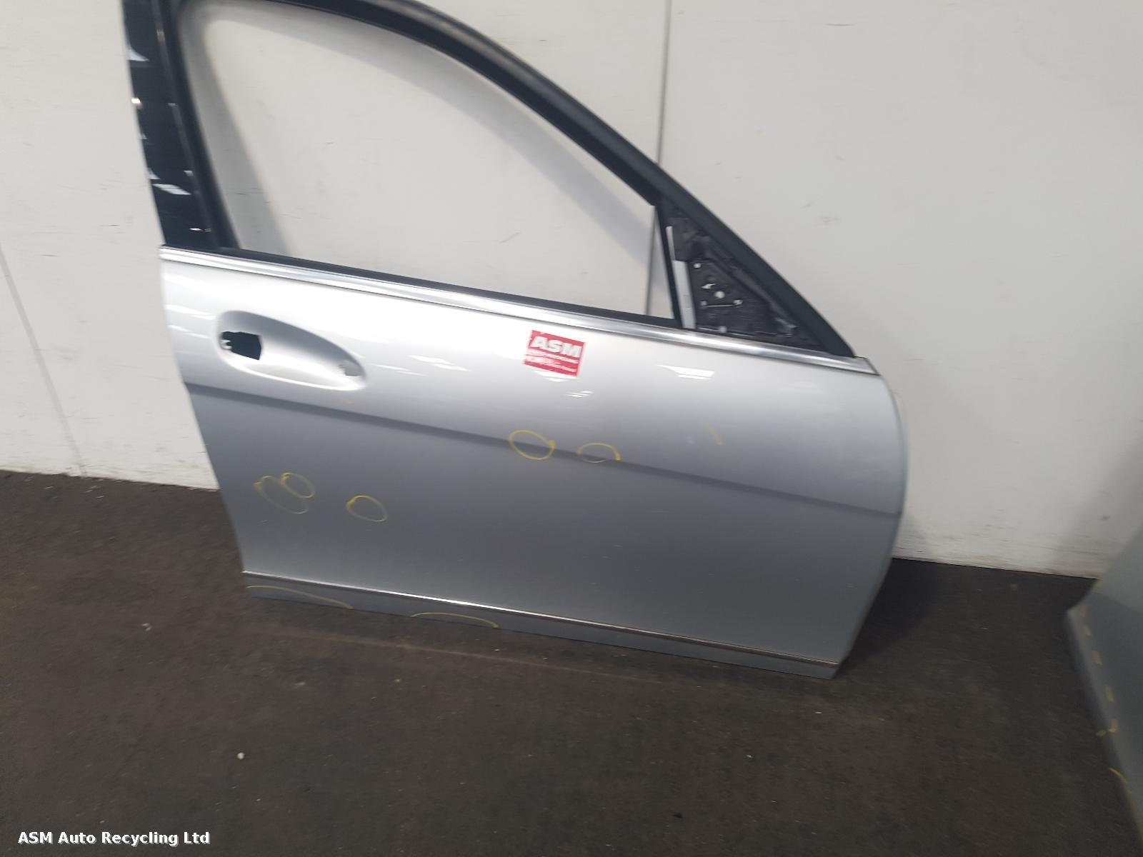 View Auto part R Front Door Mercedes C Class 2009