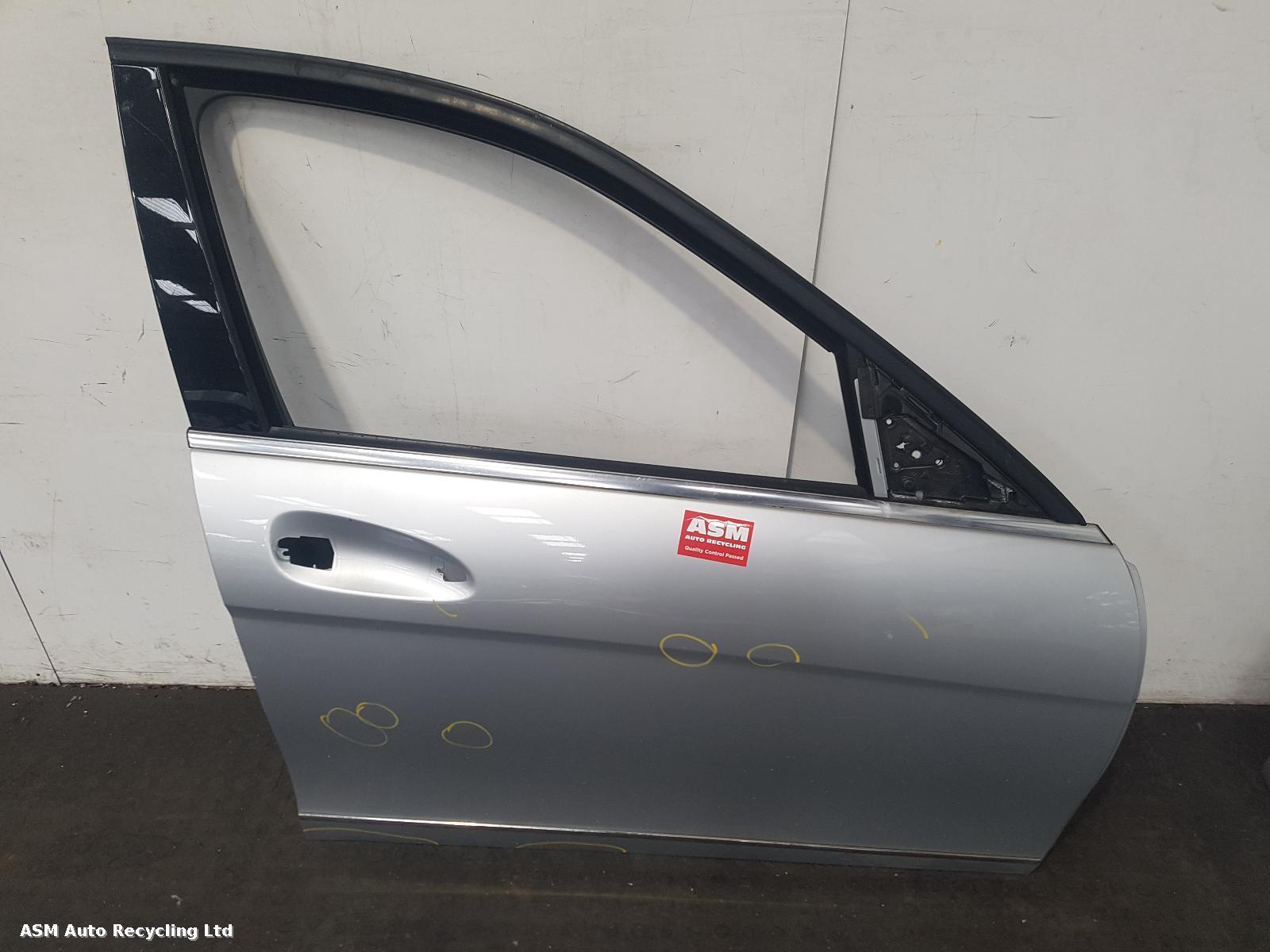 View Auto part R Front Door Mercedes C Class 2009