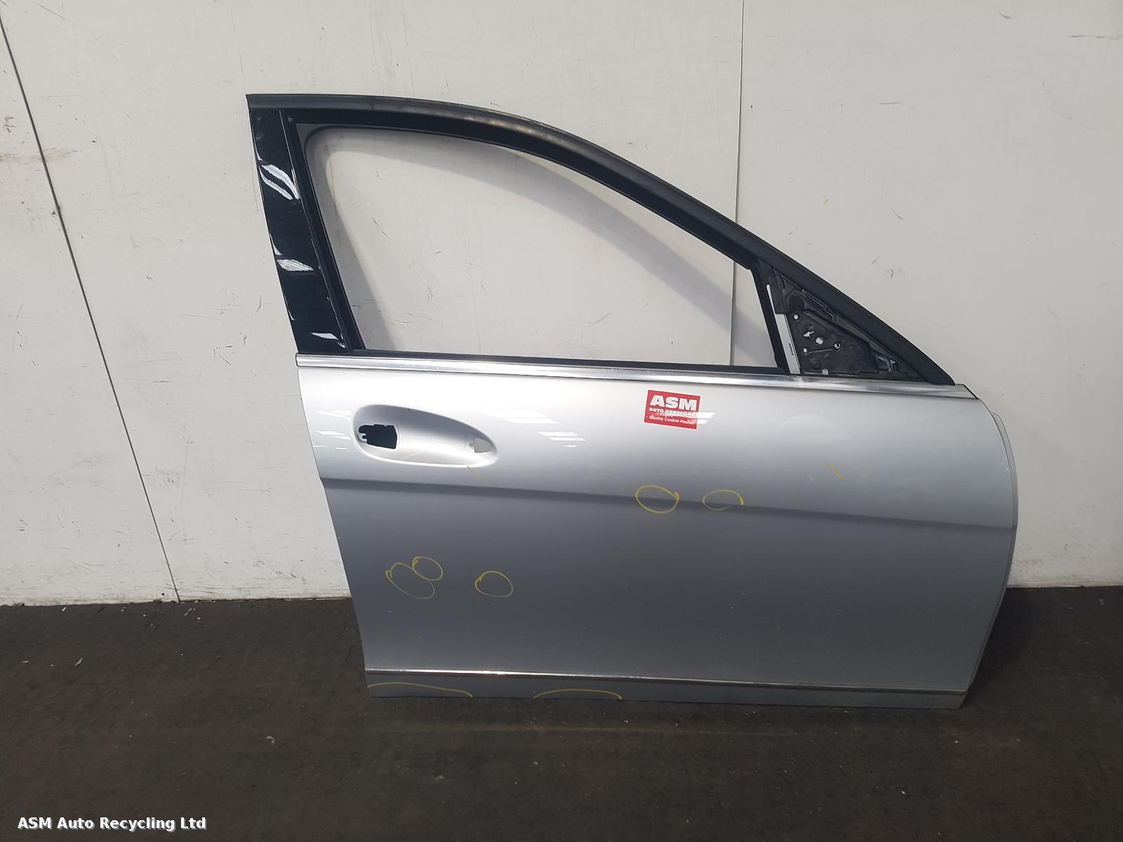 View Auto part R Front Door Mercedes C Class 2009