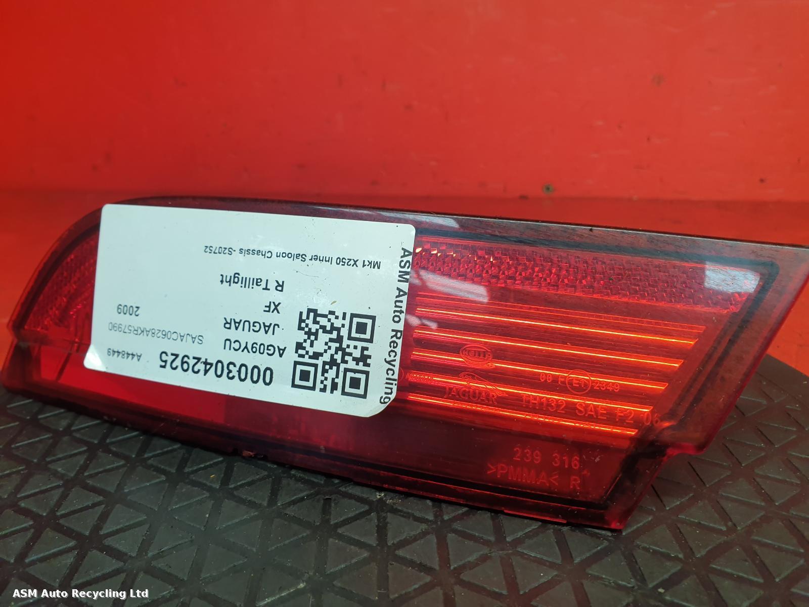 View Auto part R Taillight Jaguar Xf 2009