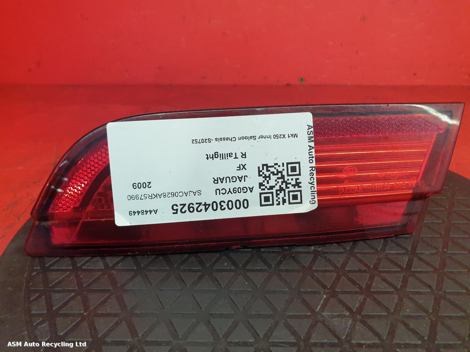 View Auto part R Taillight Jaguar Xf 2009
