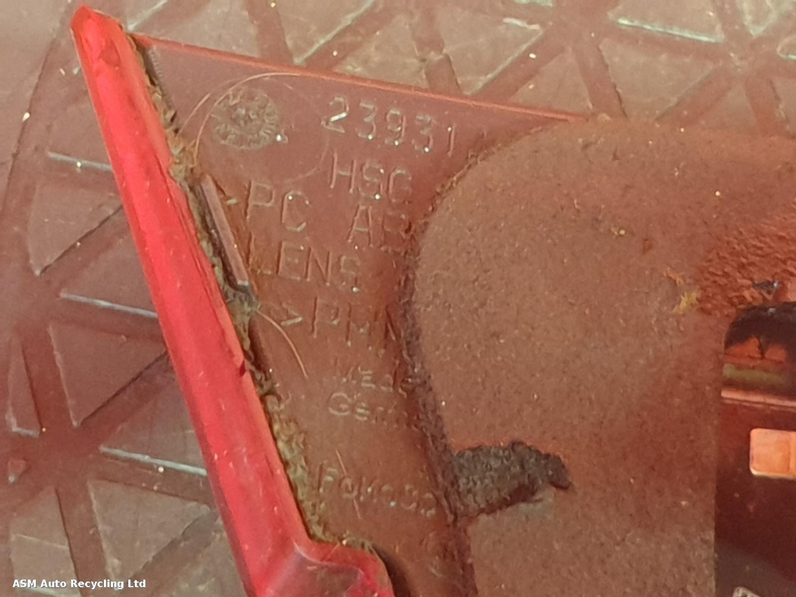 View Auto part R Taillight Jaguar Xf 2009