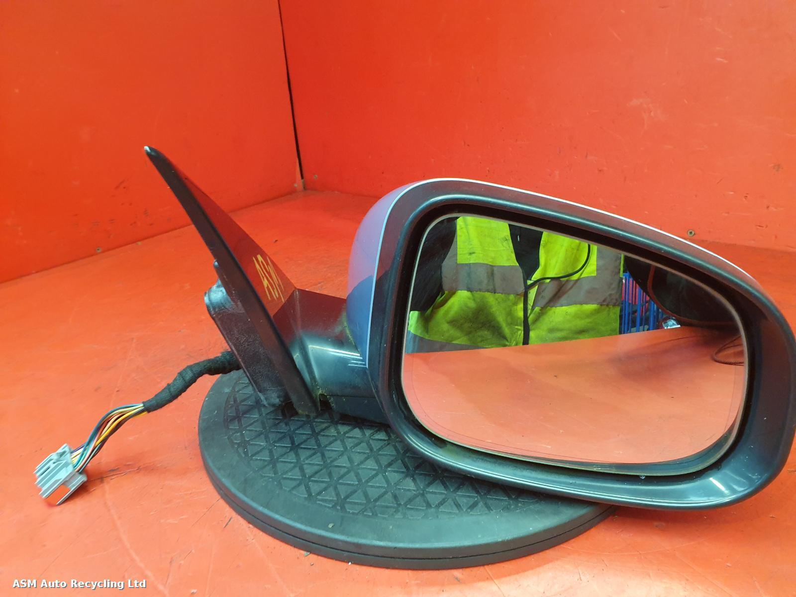 View Auto part R Door Mirror Jaguar Xf 2009