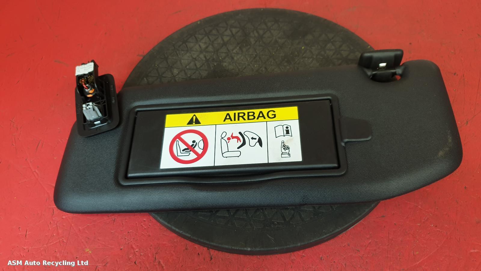 View Auto part Sun visor Peugeot 208 2021