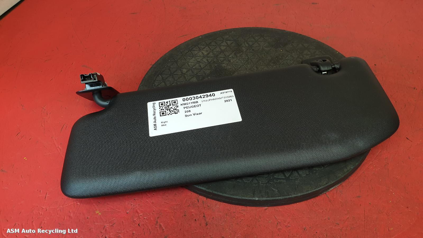 View Auto part Sun visor Peugeot 208 2021