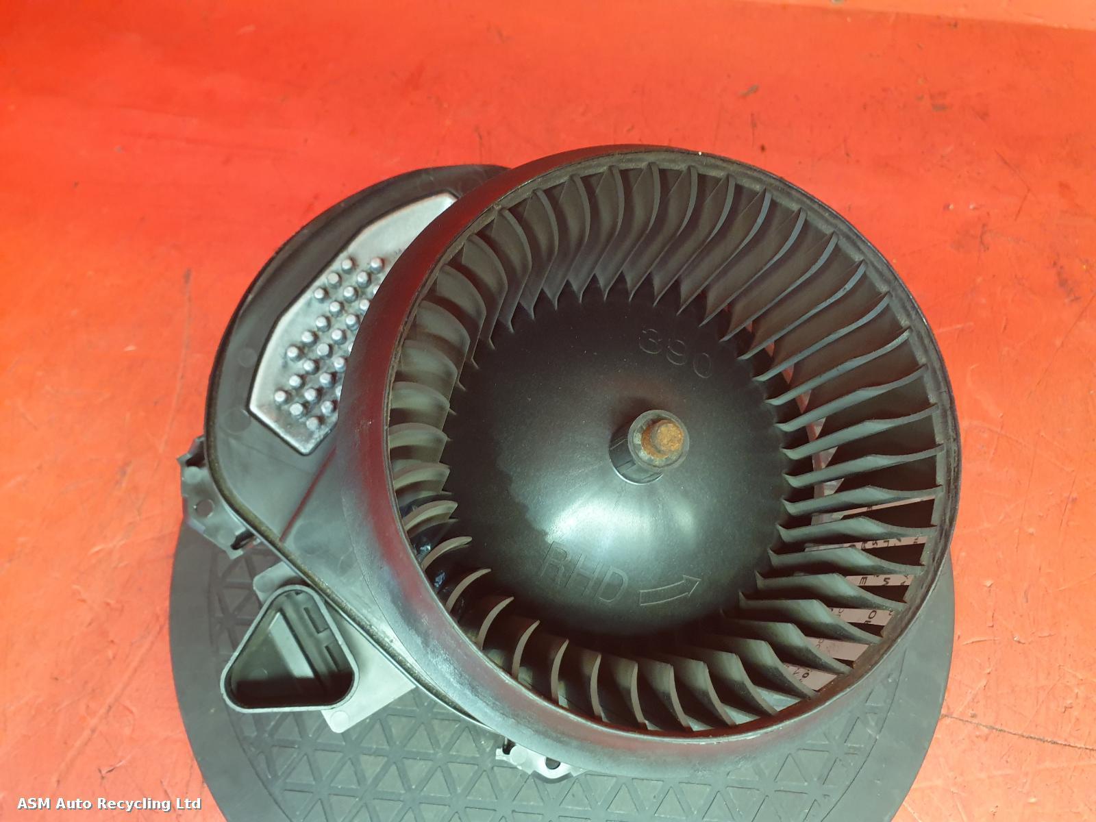 View Auto part Heater Motor/Assembly Mercedes A Class 2018