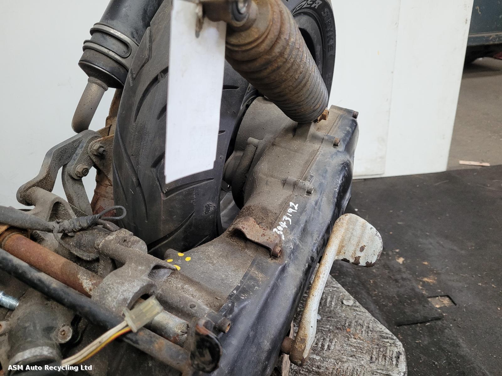 View Auto part Engine Yamaha Yq 50 2013